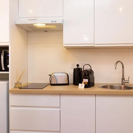 Le Petit Capoine 3 - T2 En Plein Centre De Каркассонн