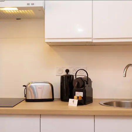 Le Petit Capoine 3 - T2 En Plein Centre De 아파트 카르카손