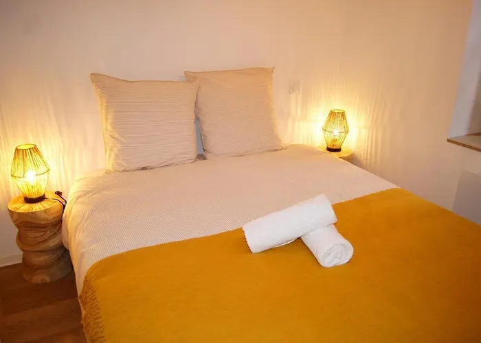 Le Petit Capoine 3 - T2 En Plein Centre De * قرقشونه